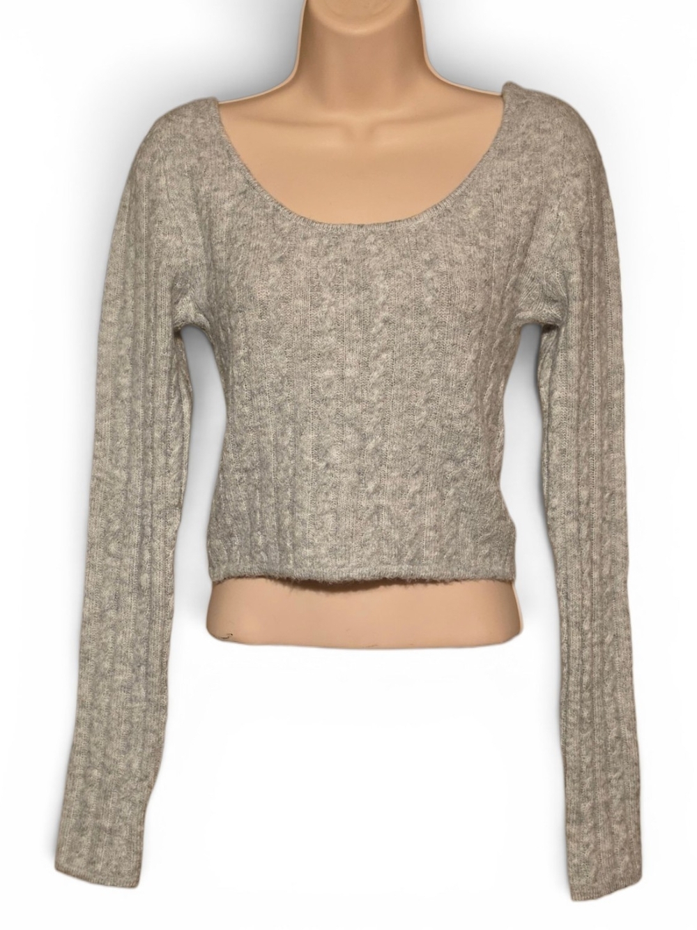 American Eagle Gray Cable Knit Cropped Sweater Small NWT
